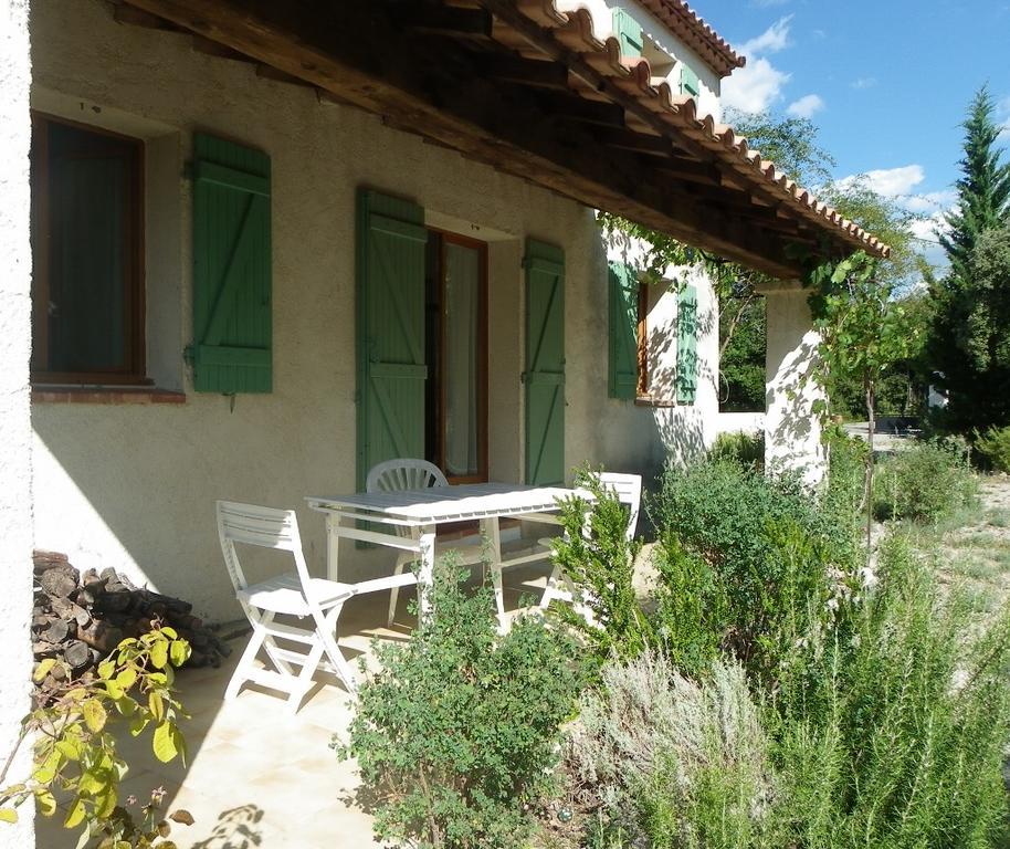Pontevès Vacances En Provence מראה חיצוני תמונה